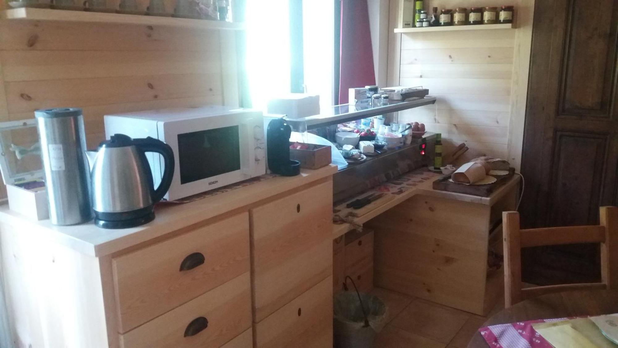 Dell'antica Osteria -varzo Frühstückspension *